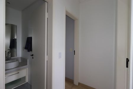 Apartamento à venda com 89m², 3 quartos e 2 vagasCorredor