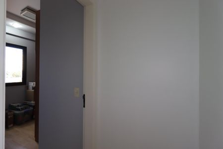 Apartamento à venda com 89m², 3 quartos e 2 vagasCorredor