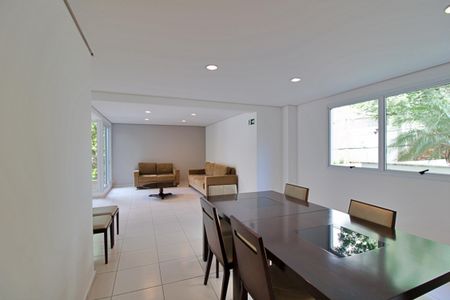 Apartamento à venda com 78m², 2 quartos e 2 vagas Apartamento à venda com 78m², 2 quartos e 2 vagasÁrea comum - Salão de festas