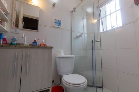 Casa à venda com 120m², 3 quartos e 2 vagasBanheiro 1