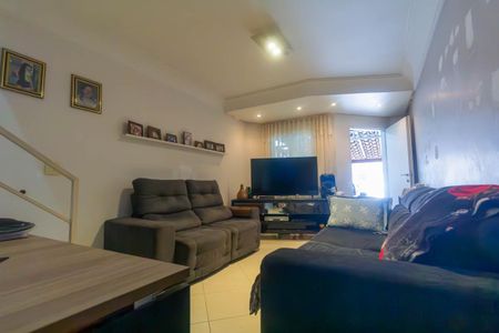 Sala de casa à venda com 3 quartos, 120m² em Vila Granada, São Paulo