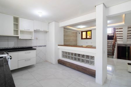 Cozinha de casa para alugar com 3 quartos, 195m² em Ipanema, Porto Alegre