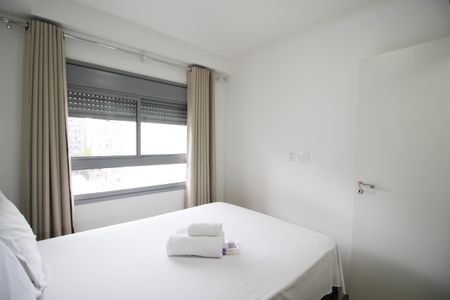 Quarto  de apartamento para alugar com 1 quarto, 40m² em Indianópolis, São Paulo