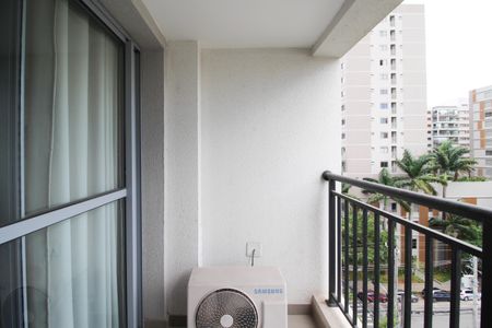 Apartamento à venda com 40m², 1 quarto e sem vagaVaranda
