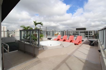 Apartamento à venda com 40m², 1 quarto e sem vagaÁrea comum - Hidro 