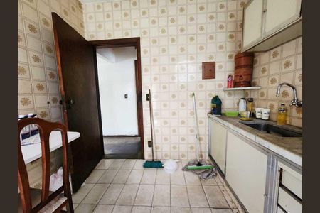 Casa para alugar com 360m², 3 quartos e 1 vagaCozinha