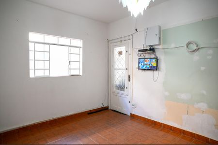 Casa à venda com 136m², 3 quartos e 3 vagasSala 