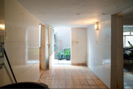 Casa à venda com 136m², 3 quartos e 3 vagasDepóstio