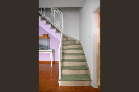 Casa à venda com 136m², 3 quartos e 3 vagasCorredor