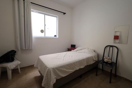 Casa à venda com 248m², 4 quartos e 6 vagas Casa à venda com 248m², 4 quartos e 6 vagasQuarto 1