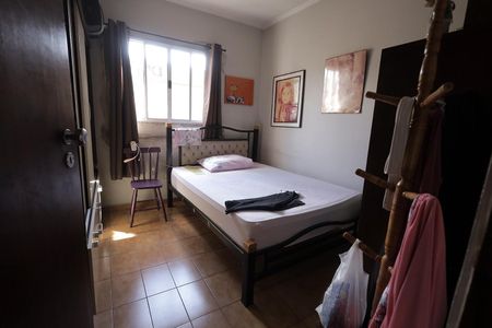 Casa à venda com 248m², 4 quartos e 6 vagas Casa à venda com 248m², 4 quartos e 6 vagasQuarto 5