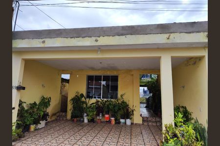 Casa à venda com 140m², 2 quartos e sem vagaFachada 