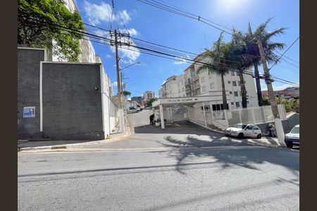 Apartamento para alugar com 55m², 2 quartos e 1 vaga Apartamento para alugar com 55m², 2 quartos e 1 vagaFachada