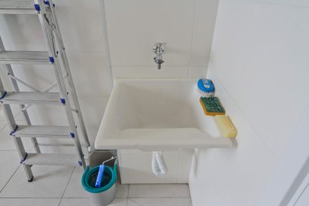 Apartamento para alugar com 38m², 2 quartos e sem vagaÁrea de Serviço