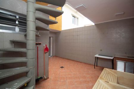 Casa à venda com 170m², 3 quartos e 2 vagasÁrea de Serviço / Quintal