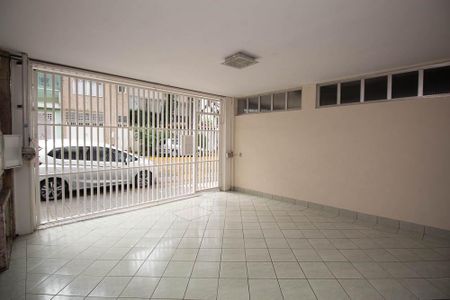 Casa à venda com 170m², 3 quartos e 2 vagasGaragem