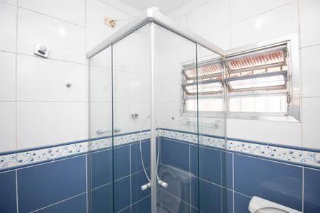 Casa à venda com 170m², 3 quartos e 2 vagasBanheiro da Suíte