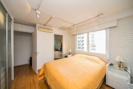 Foto 09 de apartamento à venda com 2 quartos, 120m² em Itaim Bibi, São Paulo
