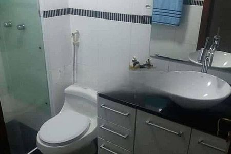 Apartamento à venda com 100m², 1 quarto e 1 vaga