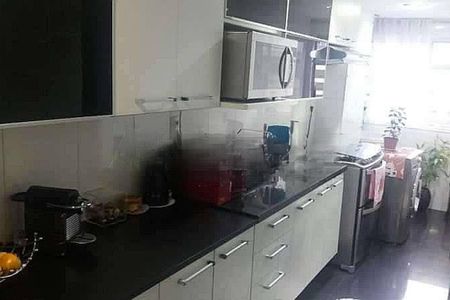 Apartamento à venda com 100m², 1 quarto e 1 vaga