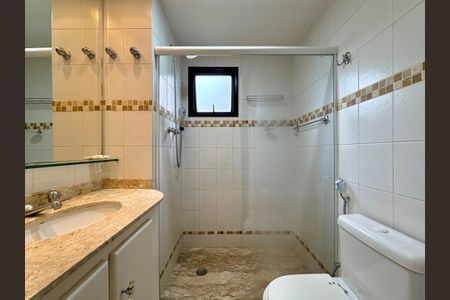 Apartamento para alugar com 50m², 1 quarto e 1 vaga Apartamento para alugar com 50m², 1 quarto e 1 vagaBanheiro da Suíte