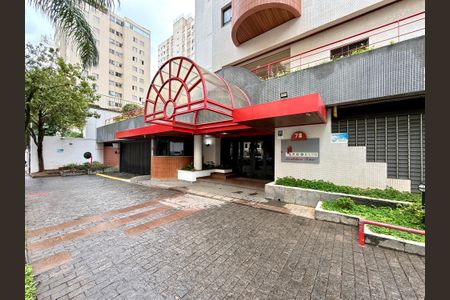 Apartamento para alugar com 50m², 1 quarto e 1 vaga Apartamento para alugar com 50m², 1 quarto e 1 vagaFachada