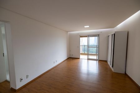 Sala de apartamento para alugar com 1 quarto, 50m² em Jardim Tupanci, Barueri