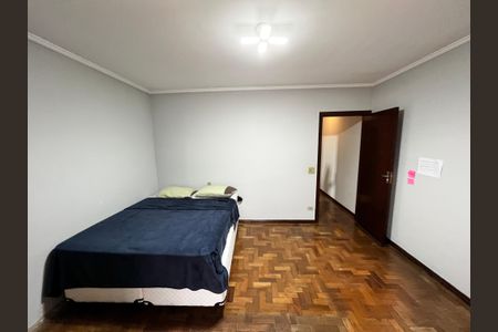 Casa para alugar com 175m², 3 quartos e 2 vagasQuarto Suíte