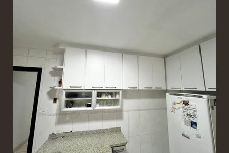 Casa para alugar com 175m², 3 quartos e 2 vagasCozinha