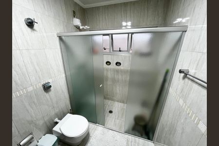 Casa para alugar com 175m², 3 quartos e 2 vagasBanheiro