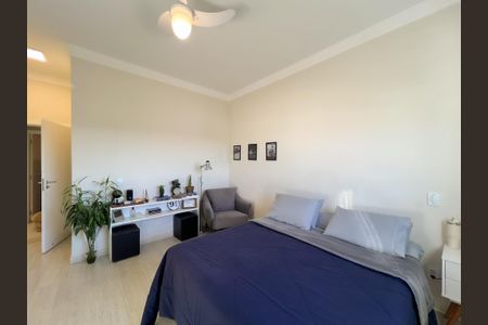 Casa de condomínio para alugar com 345m², 5 quartos e 5 vagas Casa de condomínio para alugar com 345m², 5 quartos e 5 vagasSuíte 2