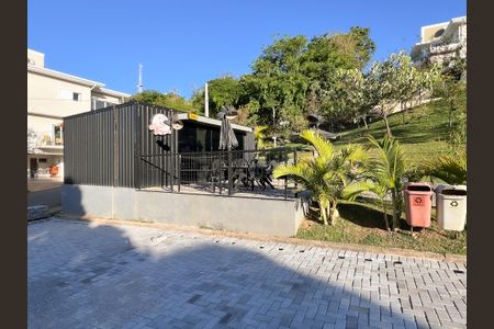 Casa de condomínio para alugar com 345m², 5 quartos e 5 vagas Casa de condomínio para alugar com 345m², 5 quartos e 5 vagasÁrea Externa