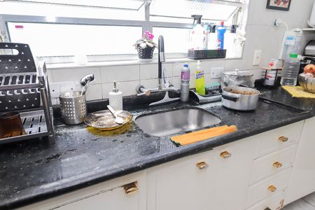 Casa à venda com 184m², 3 quartos e 3 vagasCozinha