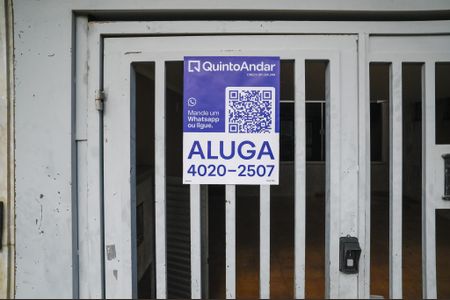Casa para alugar com 152m², 3 quartos e 2 vagasFachada + Placa