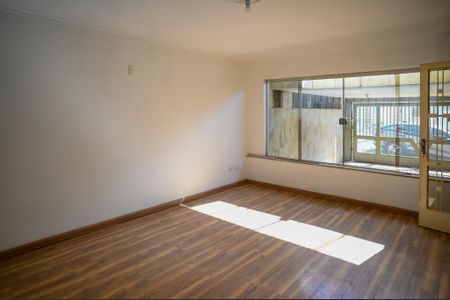 Casa para alugar com 152m², 3 quartos e 2 vagasSala