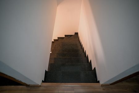 Casa para alugar com 152m², 3 quartos e 2 vagasEscada