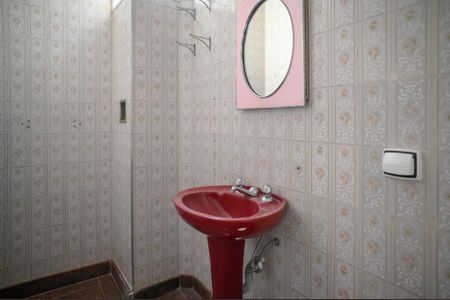 Casa para alugar com 152m², 3 quartos e 2 vagasBanheiro Suite