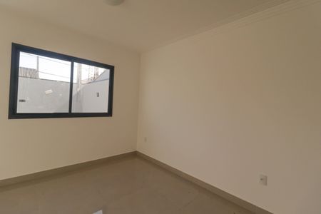 Sala de casa à venda com 3 quartos, 100m² em Residencial Santa Giovana, Jundiaí