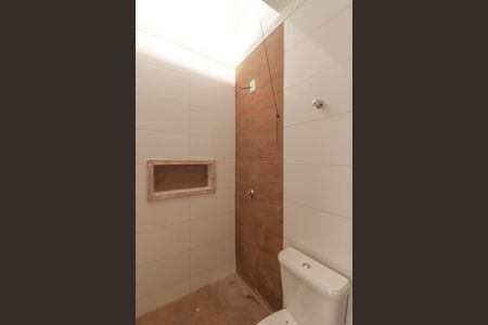 Casa à venda com 100m², 3 quartos e 2 vagasSuíte