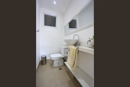 Apartamento para alugar com 96m², 3 quartos e 2 vagas Apartamento para alugar com 96m², 3 quartos e 2 vagasLavabo