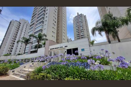 Apartamento para alugar com 96m², 3 quartos e 2 vagas Apartamento para alugar com 96m², 3 quartos e 2 vagasFachada