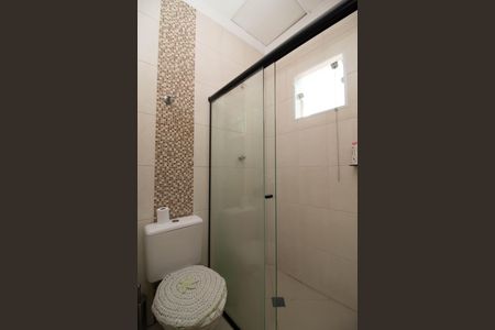 Casa à venda com 65m², 2 quartos e 2 vagasBanheiro da Suíte