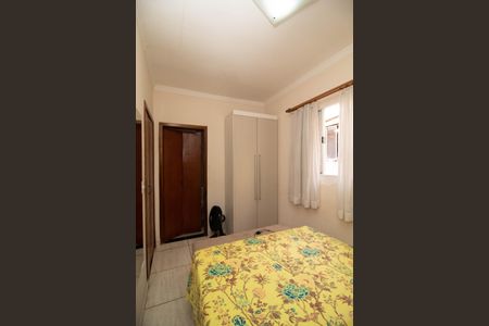 Casa à venda com 65m², 2 quartos e 2 vagasQuarto 2 - Suíte