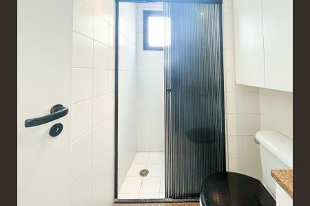 Apartamento à venda com 70m², 2 quartos e 2 vagasBanheiro da Suíte