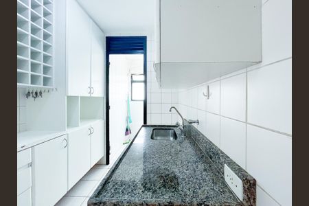 Apartamento à venda com 70m², 2 quartos e 2 vagasCozinha