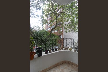 Varanda de apartamento para alugar com 1 quarto, 45m² em Itaim Bibi, São Paulo