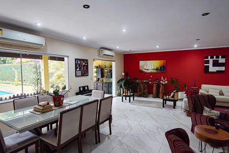 Casa de condomínio à venda com 520m², 6 quartos e 3 vagassala