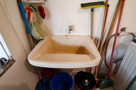 Casa de condomínio à venda com 520m², 6 quartos e 3 vagaslavanderia