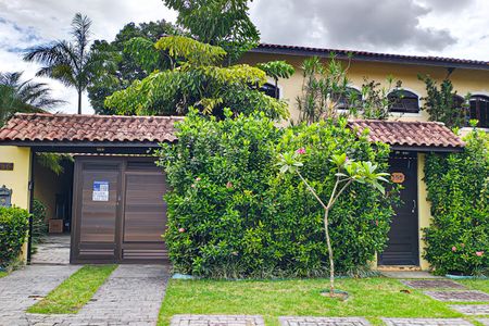 Casa de condomínio à venda com 520m², 6 quartos e 3 vagasfachada