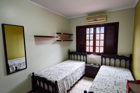 Casa de condomínio à venda com 520m², 6 quartos e 3 vagasquarto 4